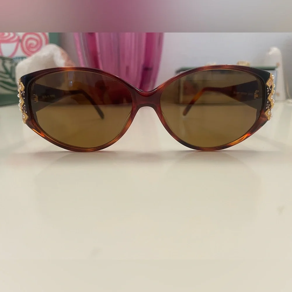 Bulova Rhinestone Tortoise Shell Sunglasses - Picture 5 of 15